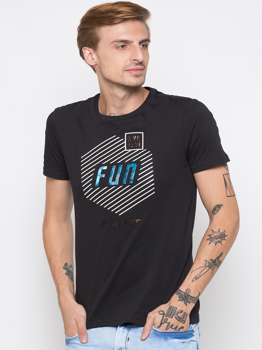 

Globus Men Black Printed Round Neck T-shirt