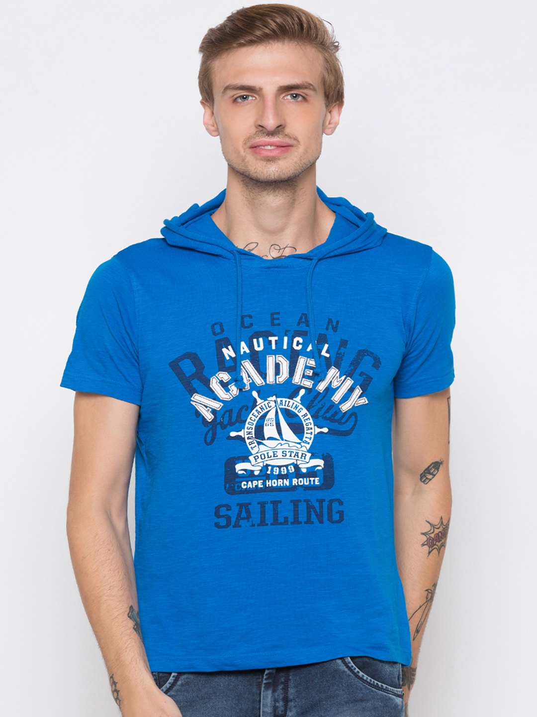 

Globus Men Blue Printed Hood T-shirt