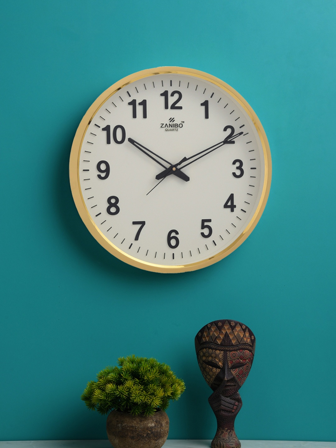 

ZANIBO White & Gold-Toned Round Solid 33 cmAnalogue Wall Clock