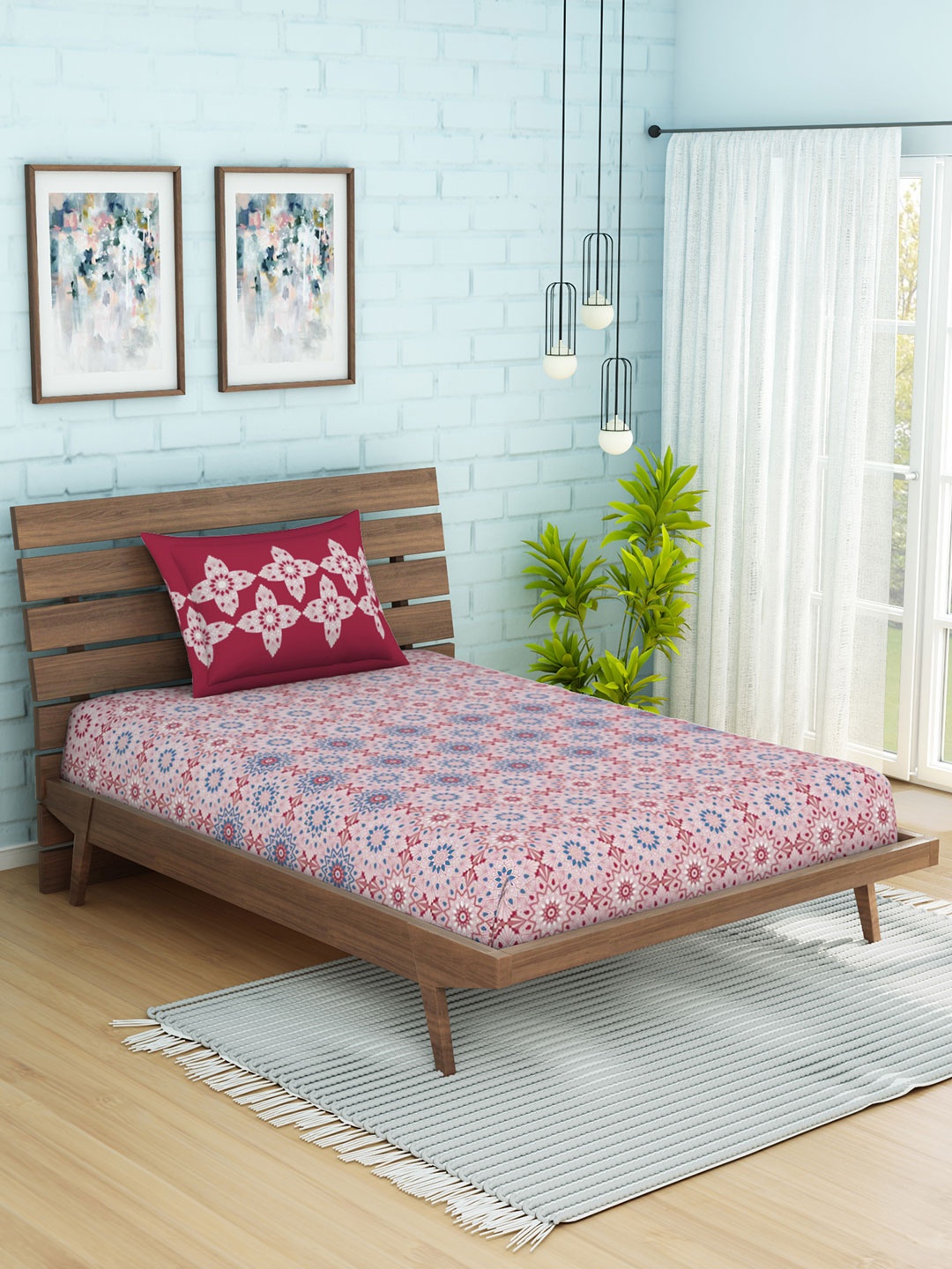 

SPACES Pink & Maroon Ethnic Motifs 144 TC Cotton 1 Single Bedsheet with 1 Pillow Covers