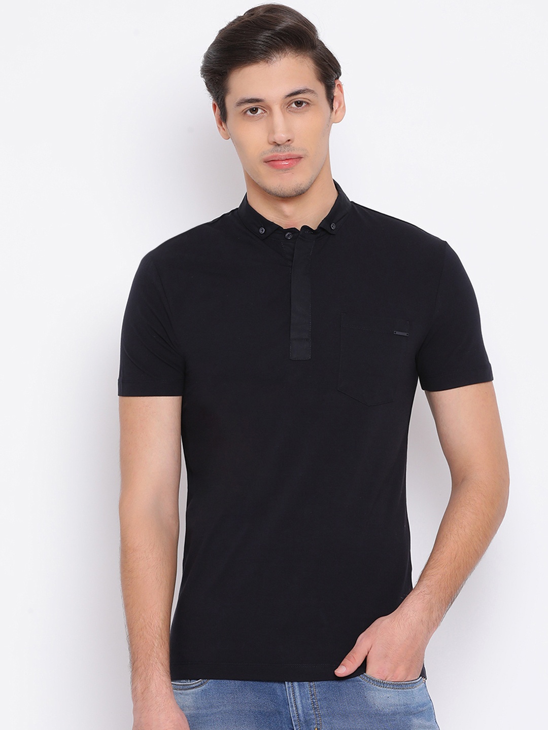 

Antony Morato Men Navy Blue Solid Polo Collar T-shirt