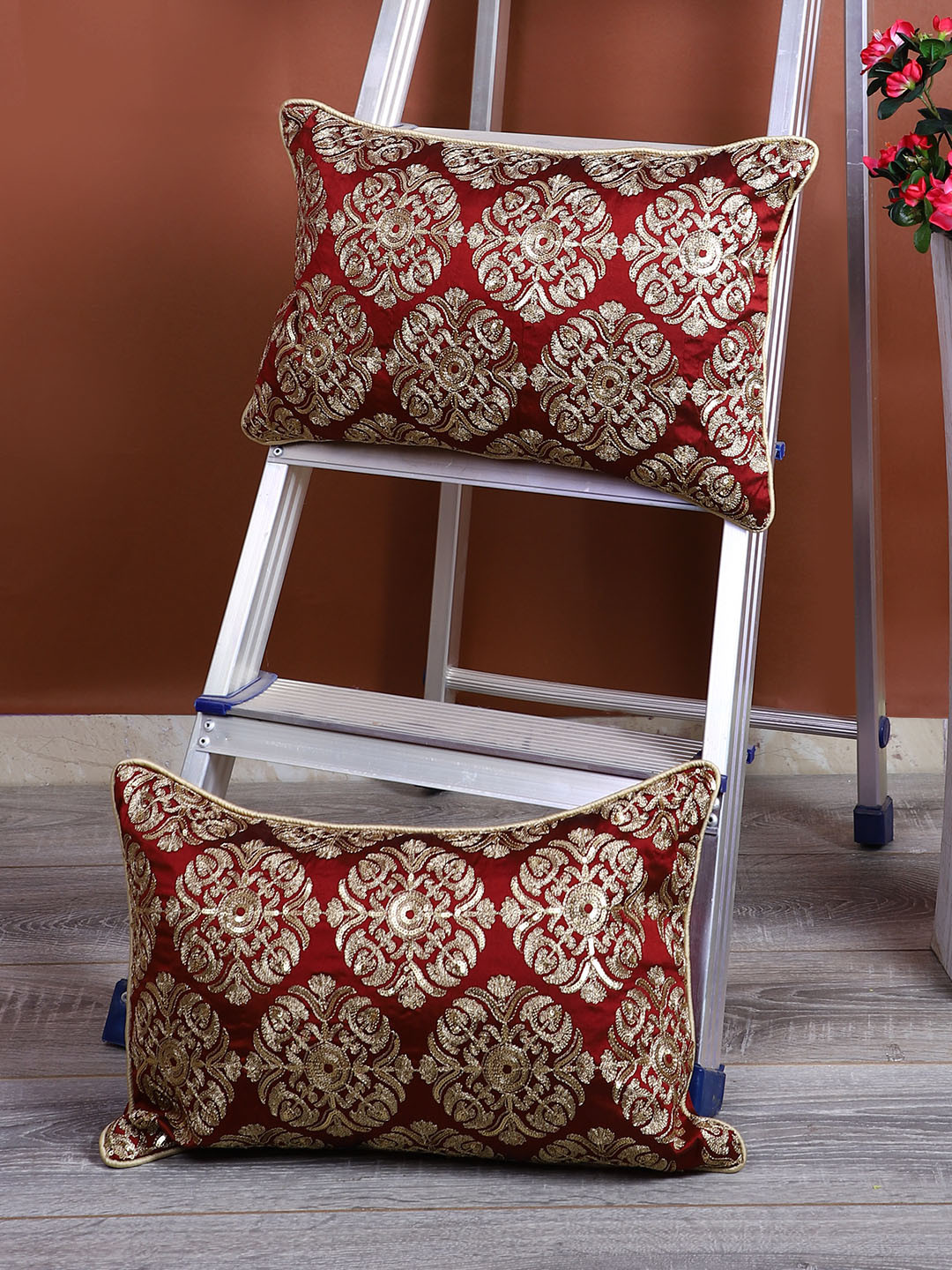 

eyda Maroon & Gold-Coloured Set of 2 Embellished Rectangle Cushion Covers