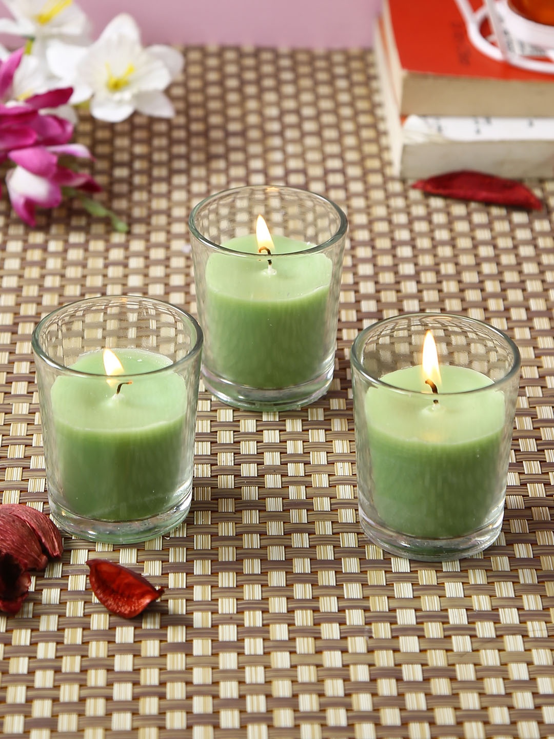 HOSLEY Set Of 3 Green Solid Highly Fragranced Fresh Bamboo Filled Glass Candles