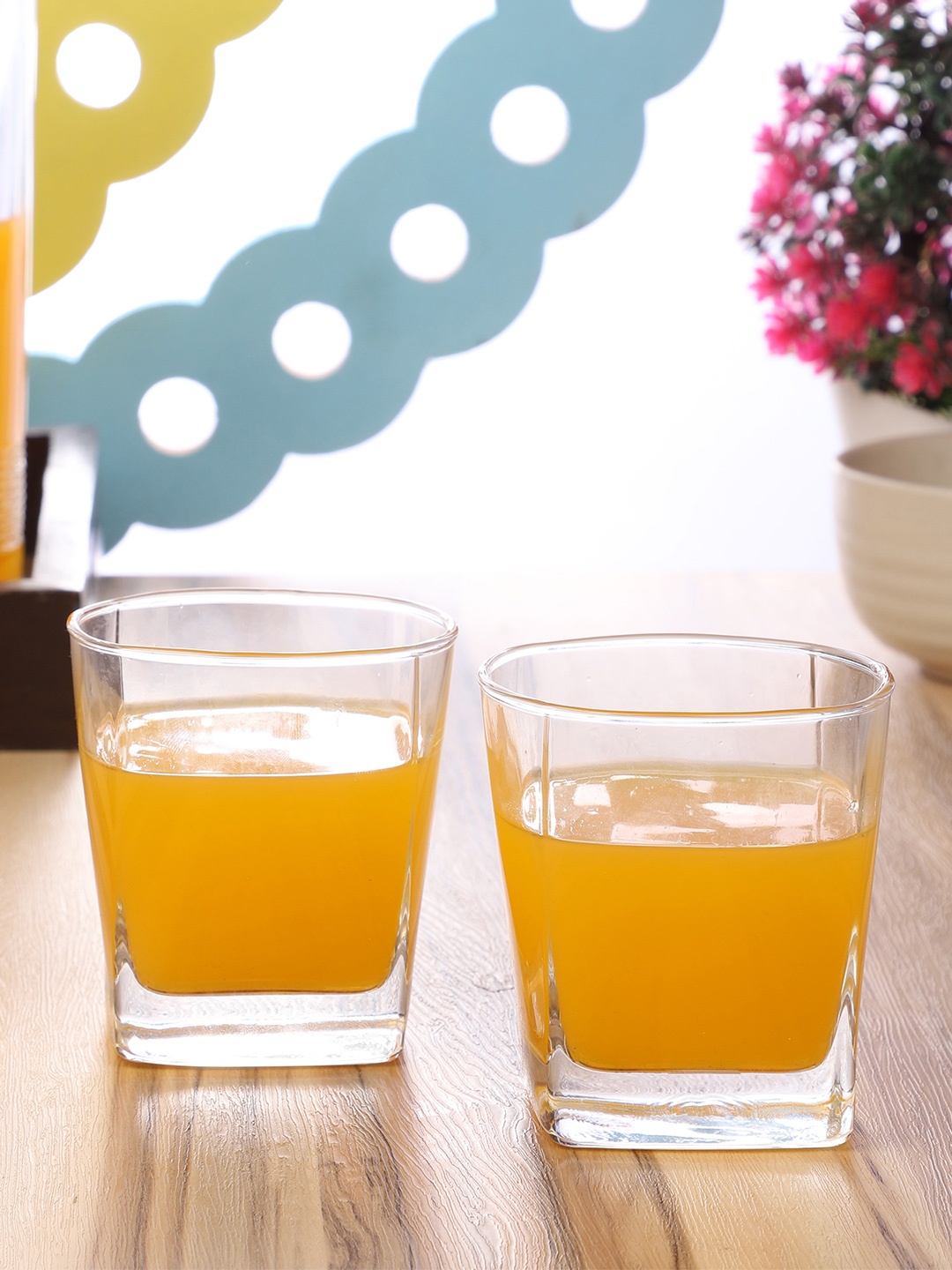 

ceradeco Set Of 6 Transparent Solid Square Shaped Everyday Water Juice Glasses