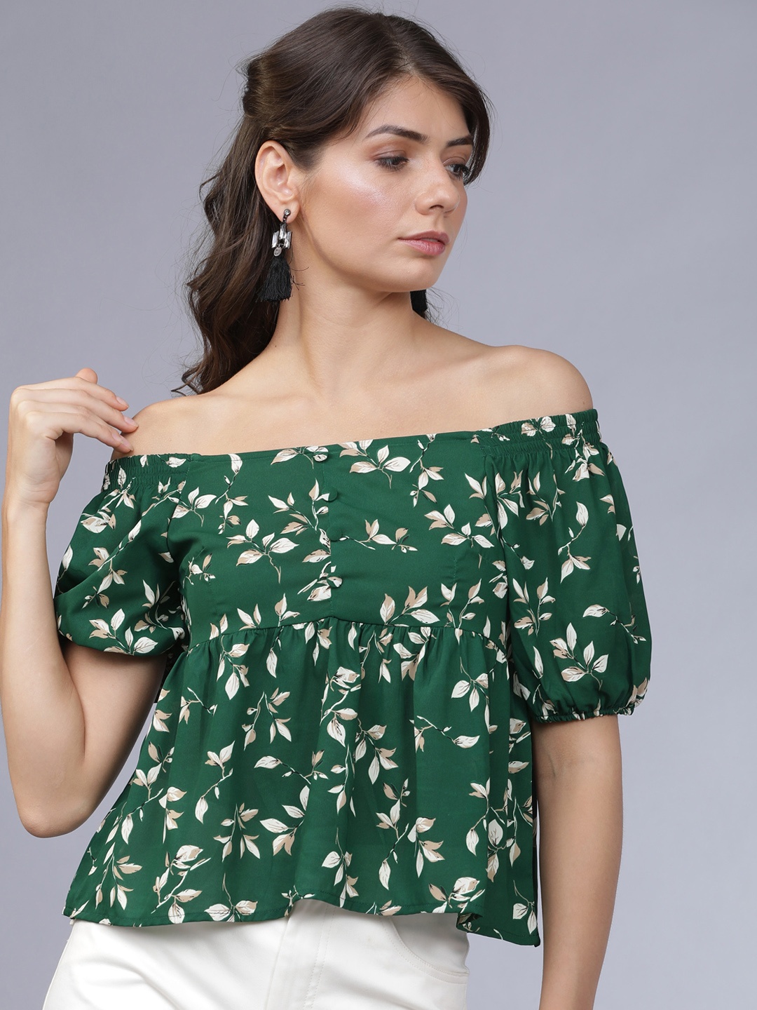

Tokyo Talkies Women Green & Off-White Floral Printed Bardot Top