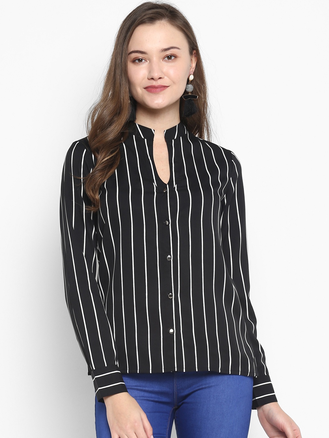 

PURYS Women Black & White Regular Fit Striped Casual Shirt