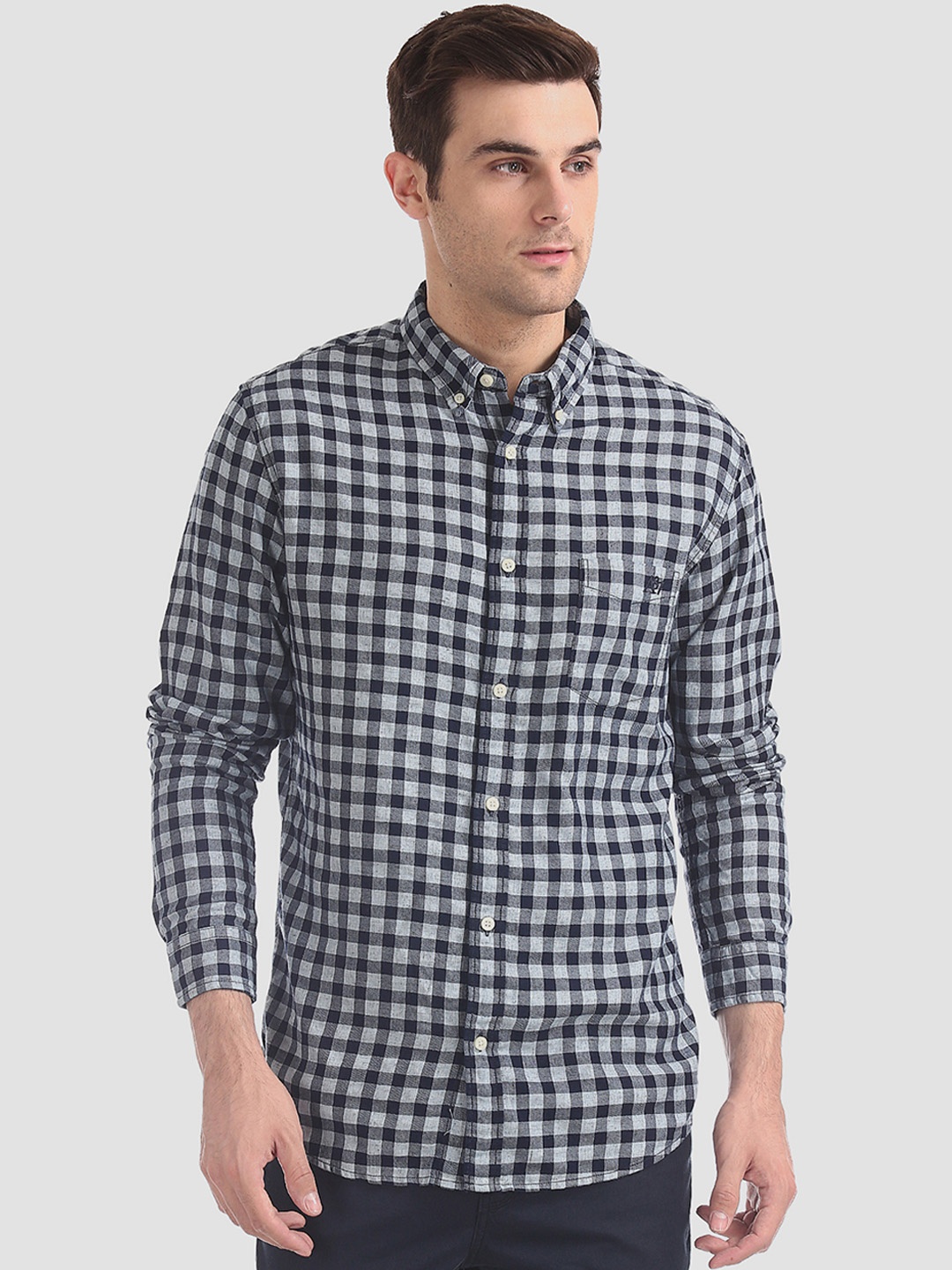 

Aeropostale Men Navy Blue & Grey Regular Fit Checked Casual Shirt