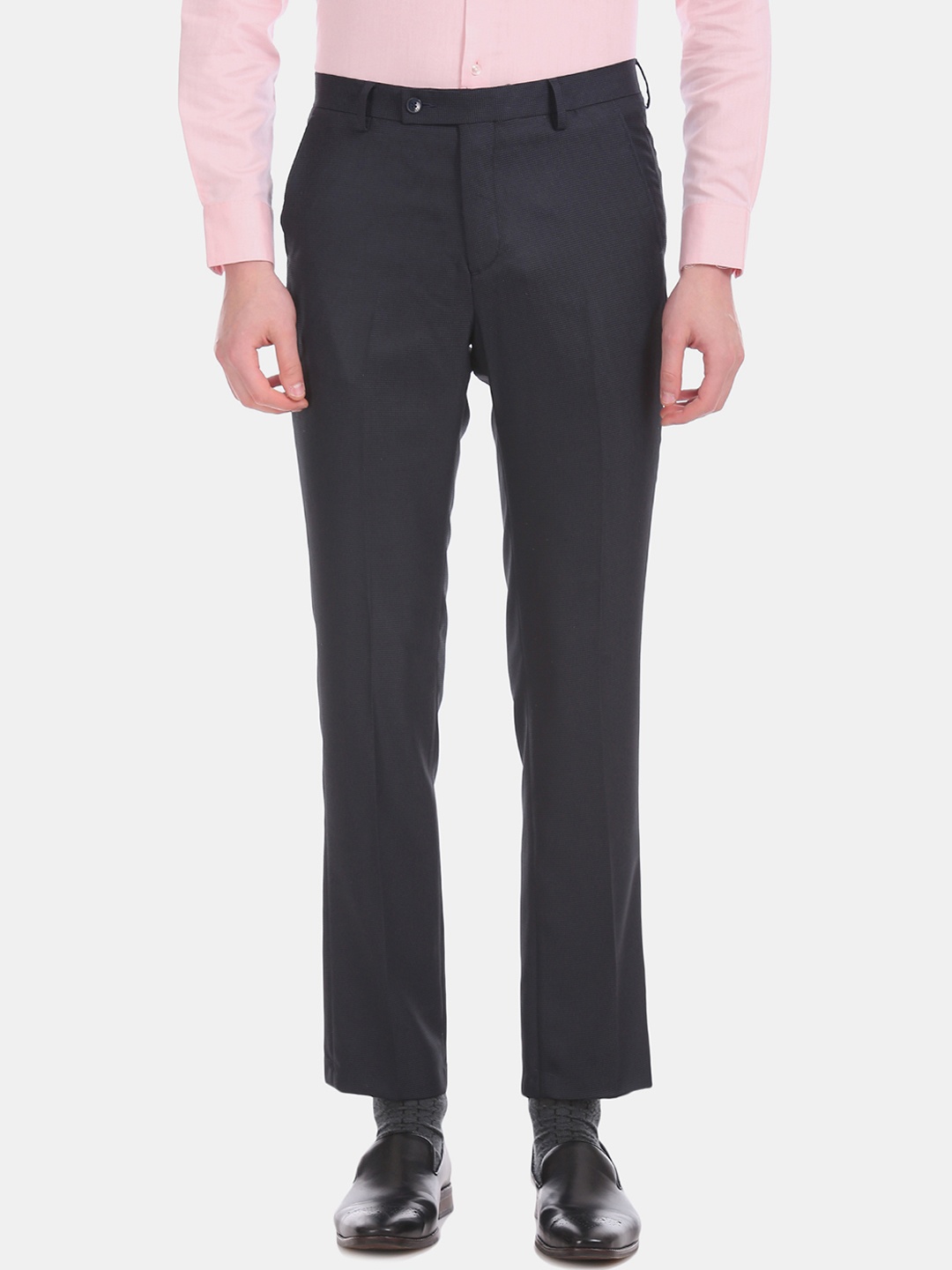 

Arrow Men Navy Blue Tapered Fit Solid Formal Trousers