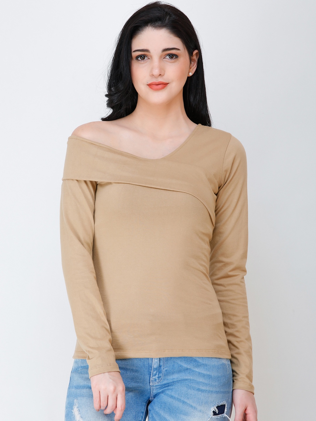 

SCORPIUS Women Beige Solid One Shoulder Top