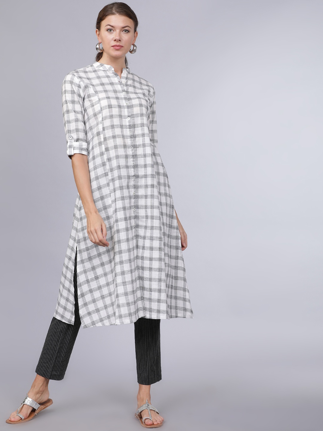

Vishudh Women White & Grey Checked A-Line Kurta