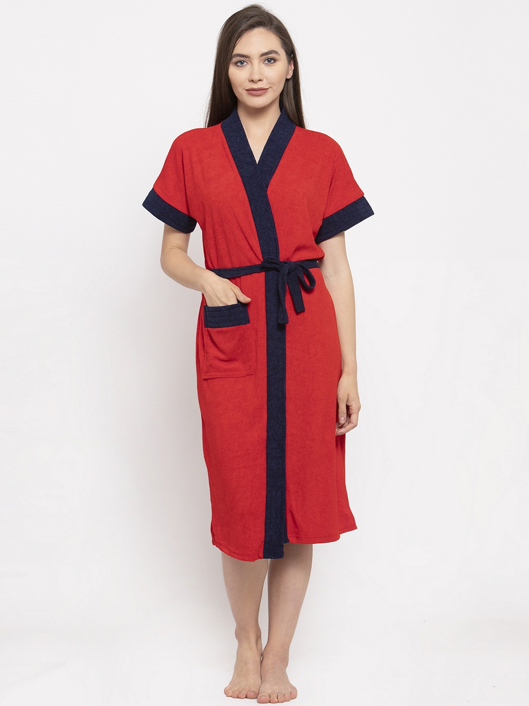 

ELEVANTO Women Red & Blue Colourblocked Bath Robe