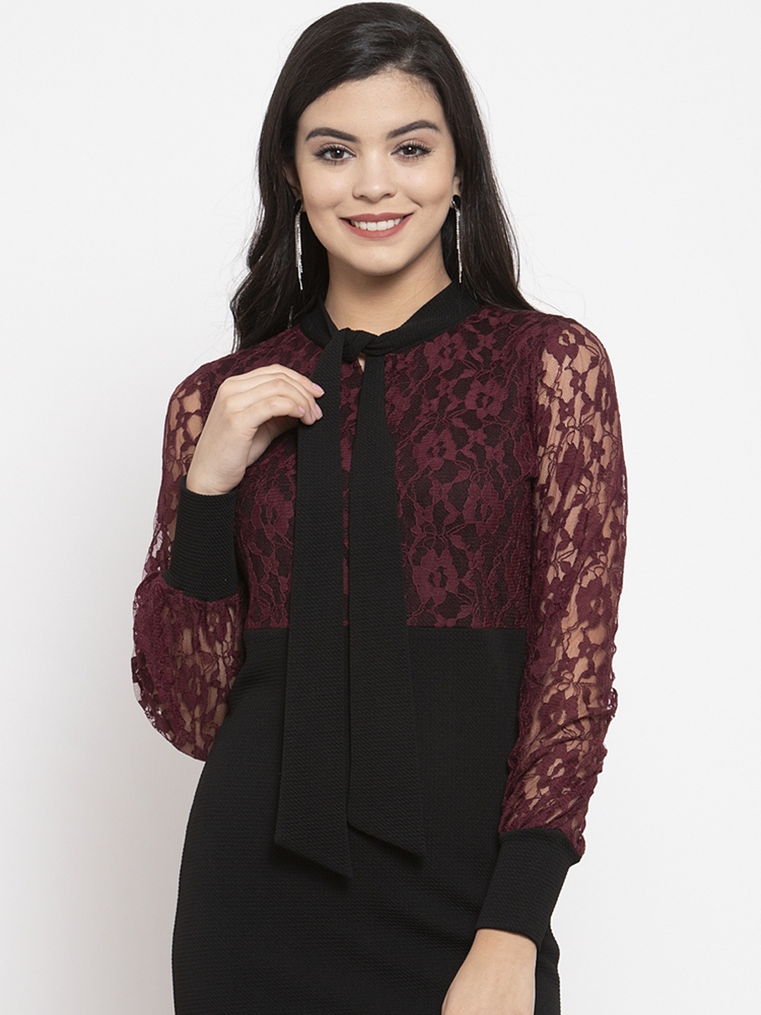 

KASSUALLY Women Black & Burgundy Lace Sheath Dress