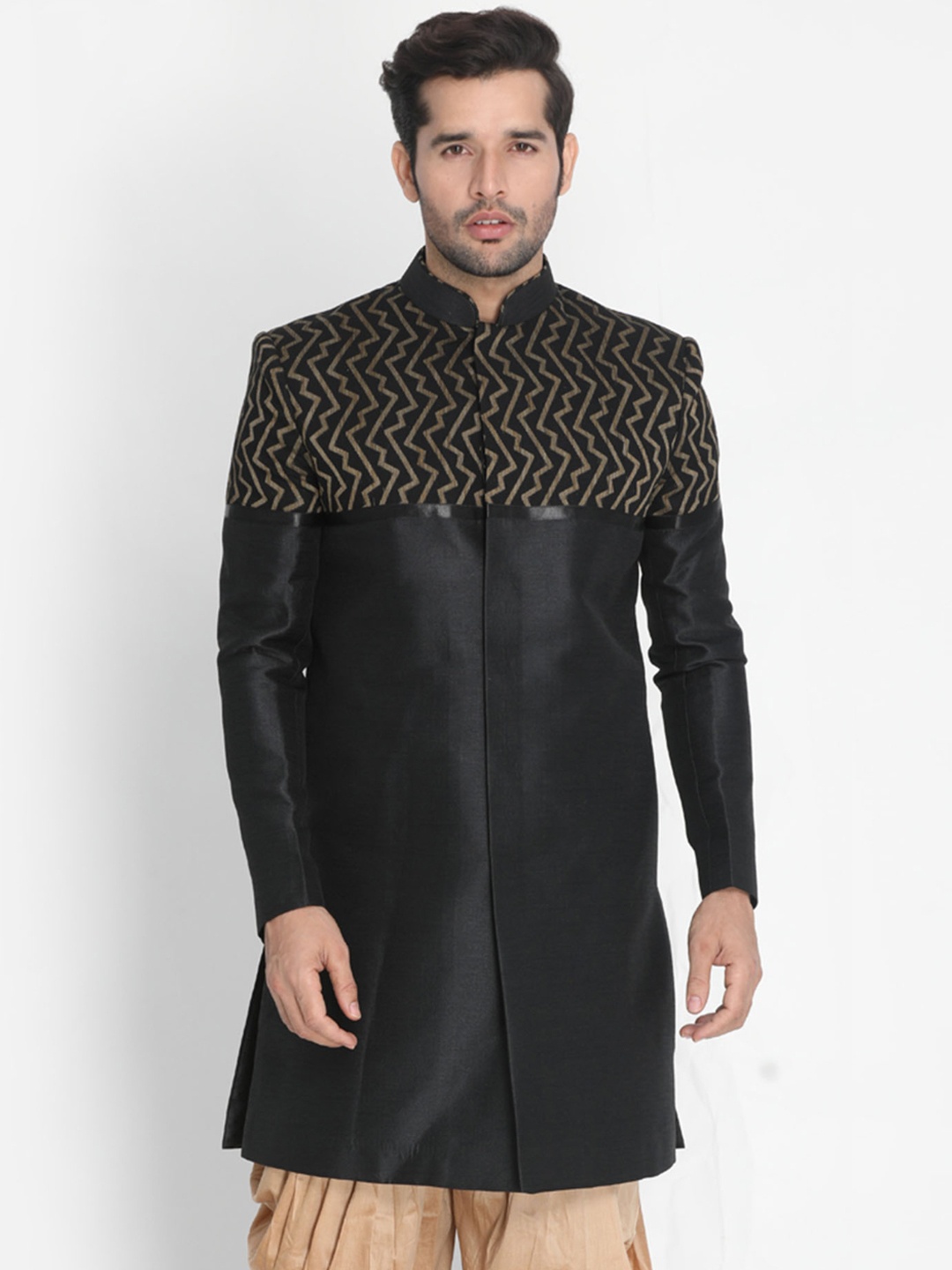 

VASTRAMAY Men Black & Brown Solid Slim-Fit Indo-Western Style Silk Sherwani Set