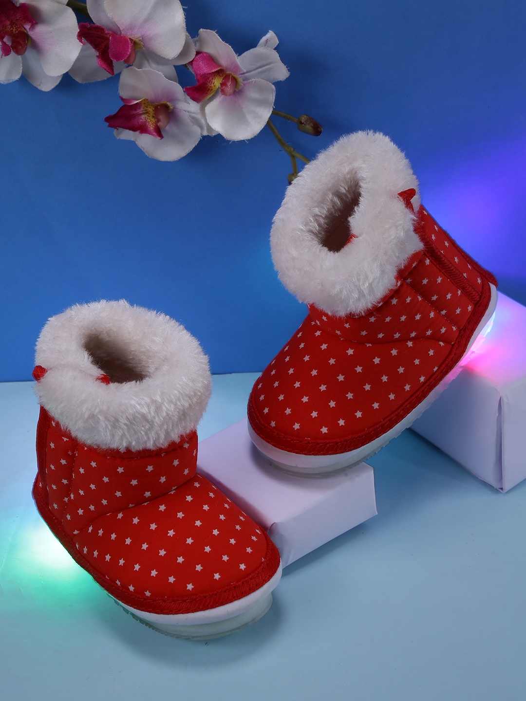 

CHiU Kids Red Printed Textile Mid-Top Slip-On LED Sneakers