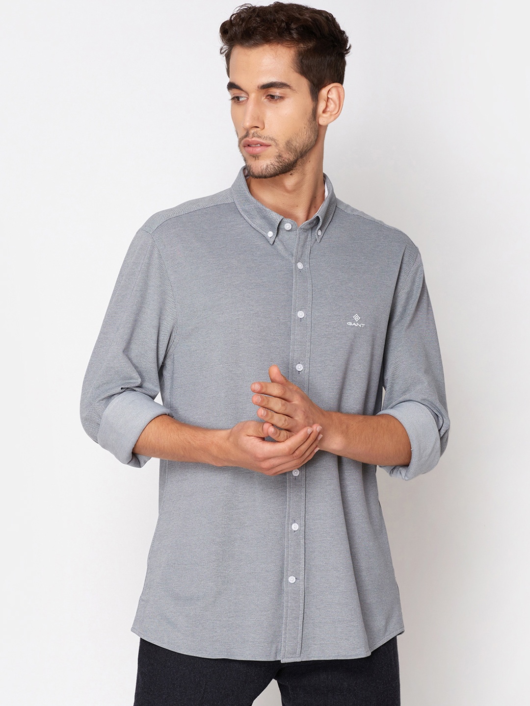 

GANT Men Grey Slim Fit Solid Casual Shirt