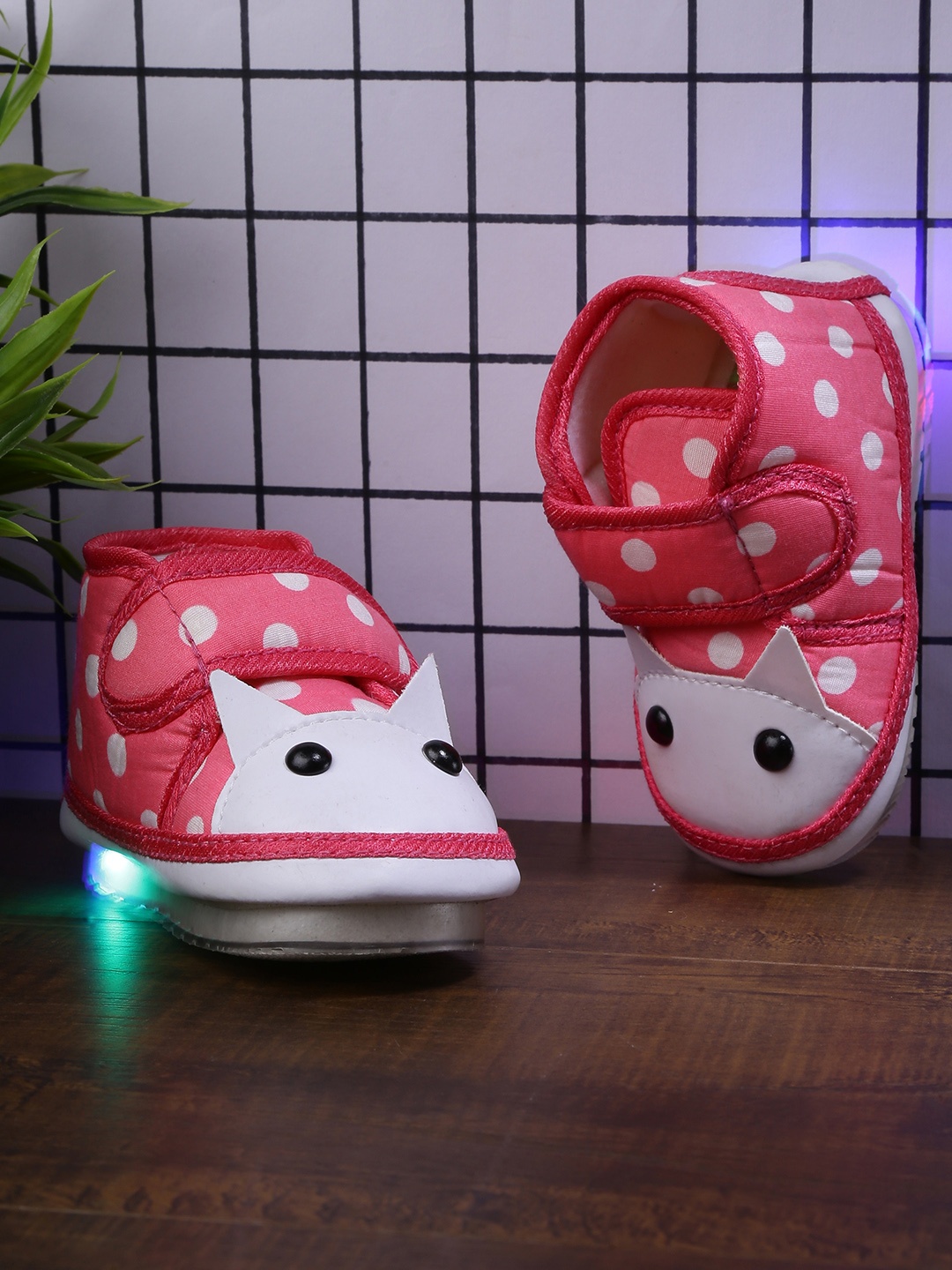 

CHiU Unisex Kids Pink Printed Textile Mid-Top Slip-On Sneakers