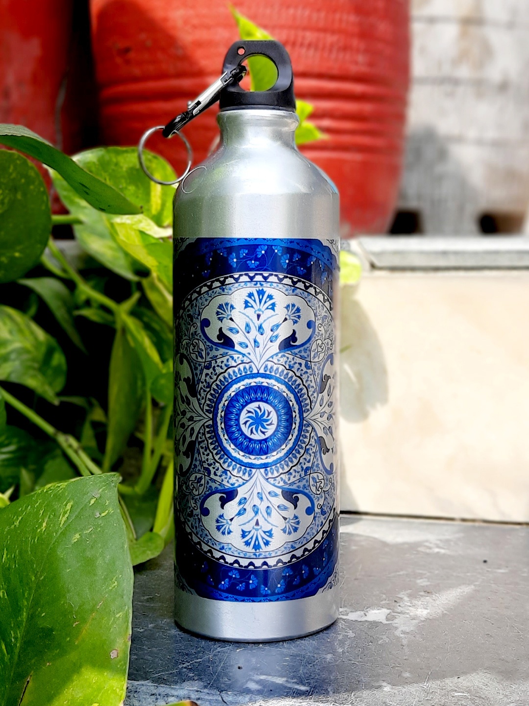 

KOLOROBIA Silver Toned & Blue Printed Pristine Turkish Sipper