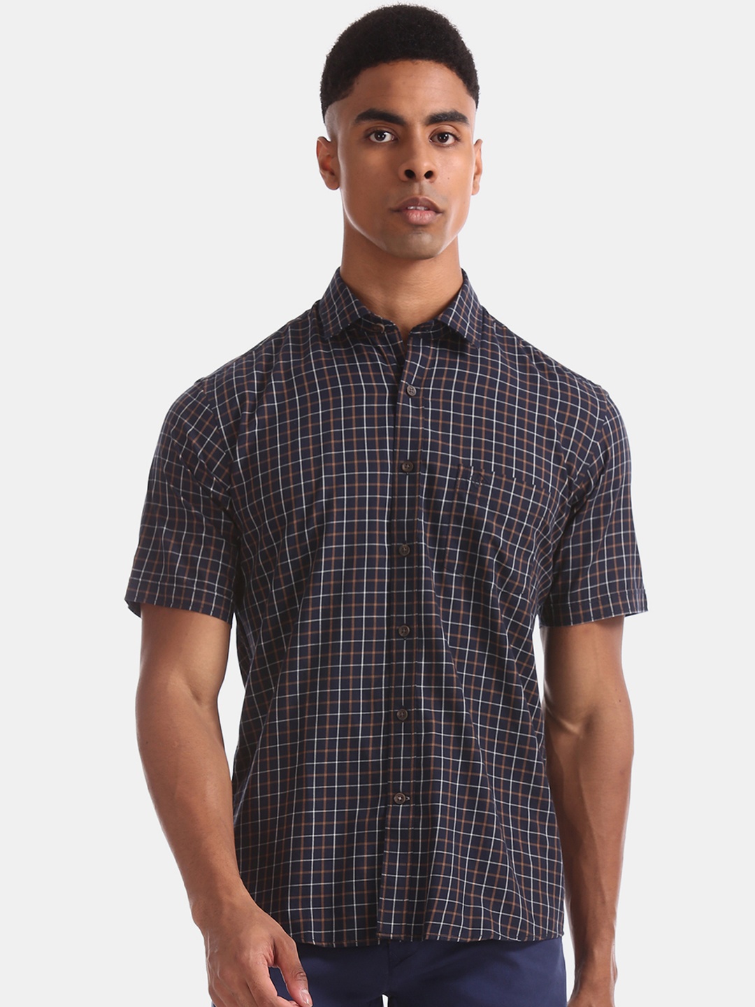 

Arrow Sport Men Navy Blue Regular Fit Checked Casual Shirt