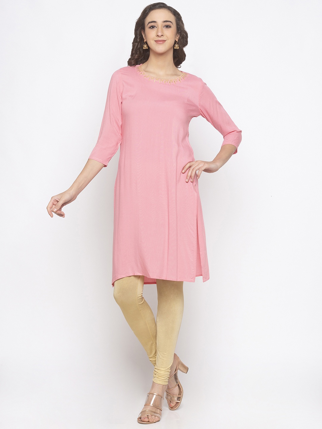 

Globus Pink Solid Straight Kurta