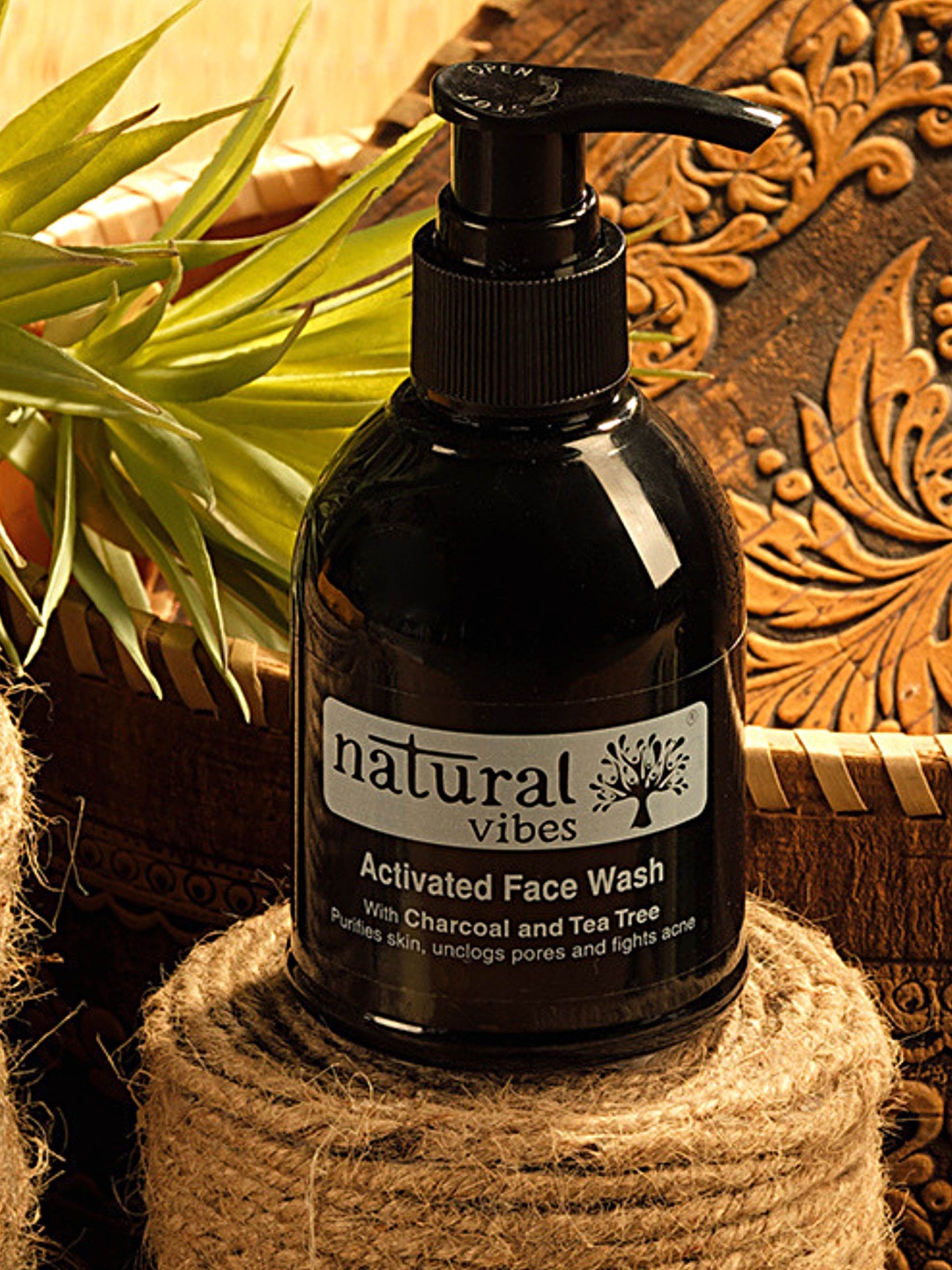 

natural vibes Ayurvedic Activated Charcoal & Tea Tree Face Wash 150 ml