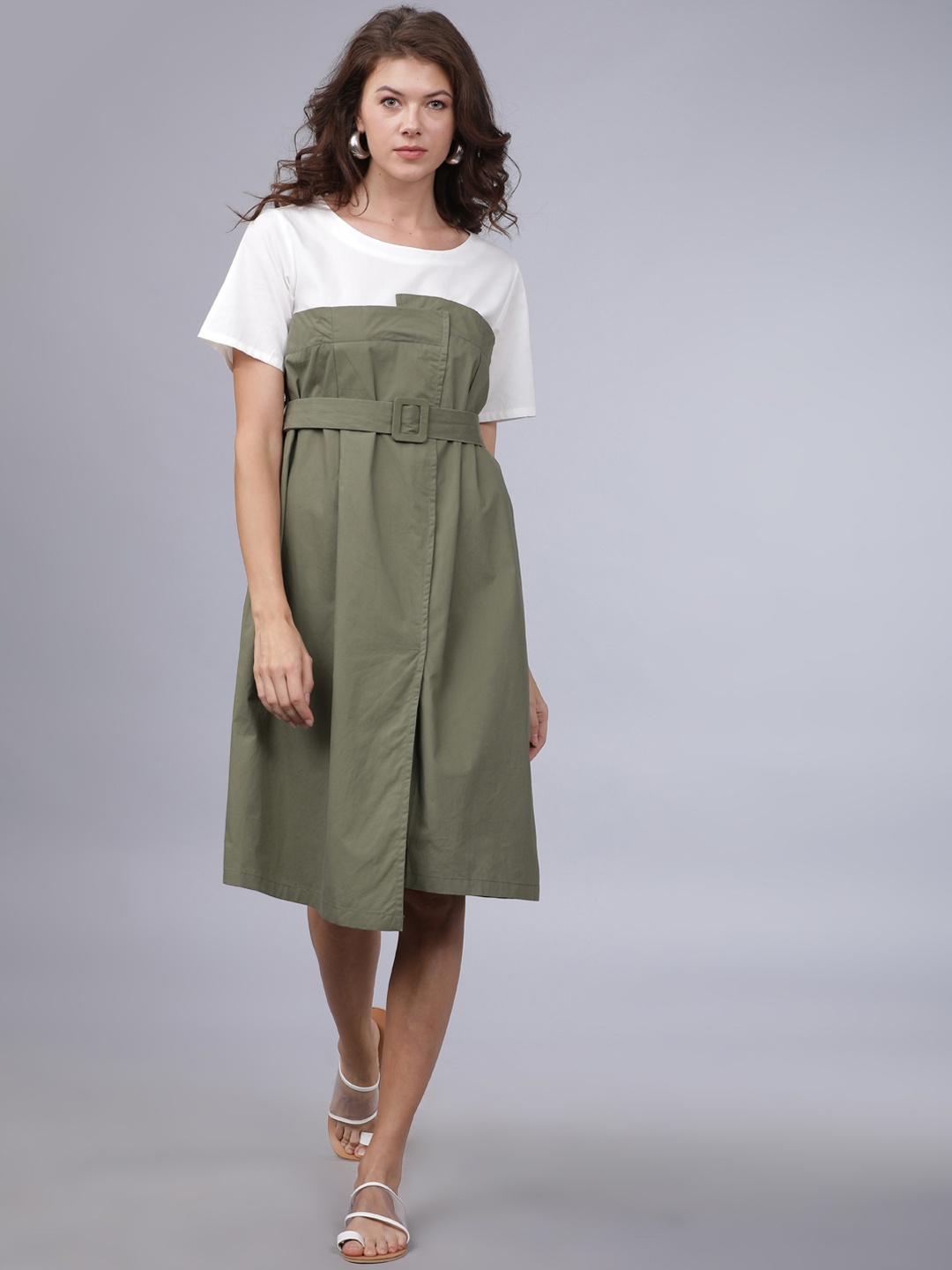 

Tokyo Talkies Women Olive Green & White Colourblocked Fit and Flare Dress