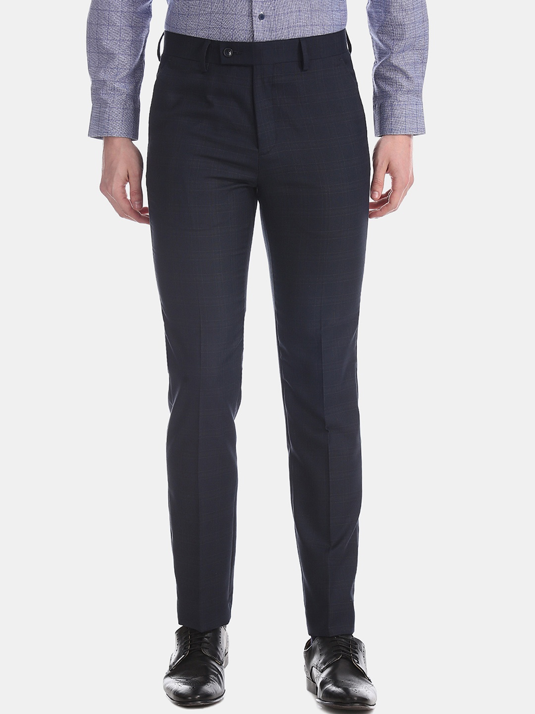 

Arrow Men Navy Blue Tapered Fit Checked Formal Trousers