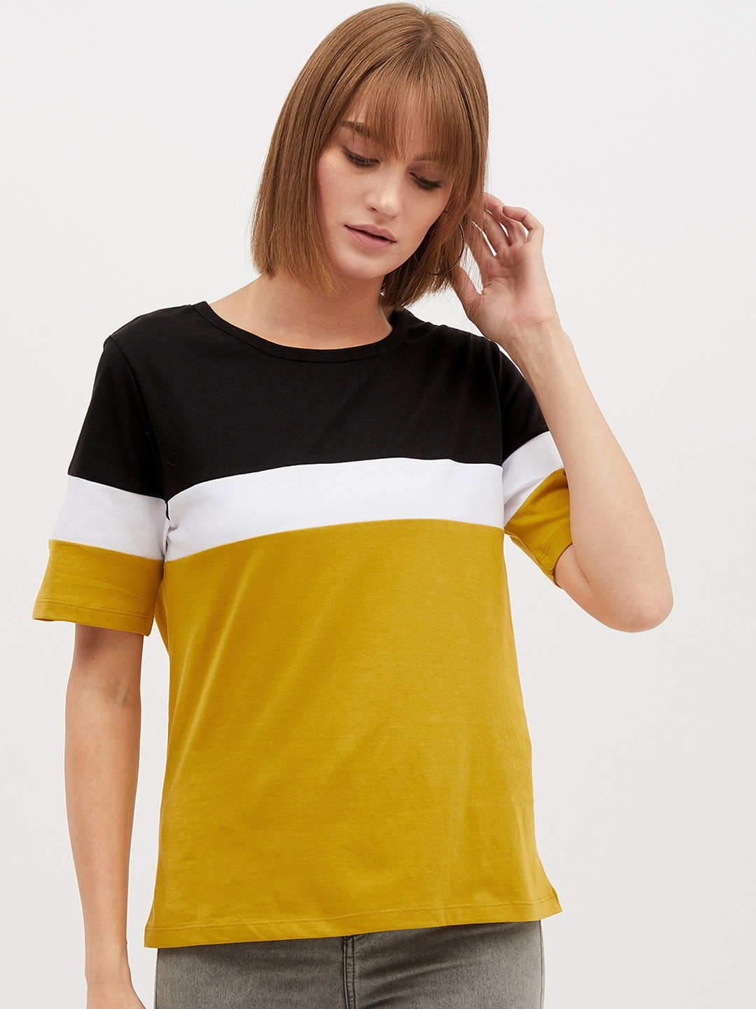 

Harpa Women Mustard Yellow Black Colourblocked Round Neck Pure Cotton T-shirt