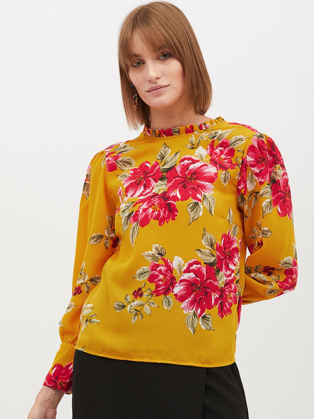 Harpa Women Mustard Yellow & Red Printed Top