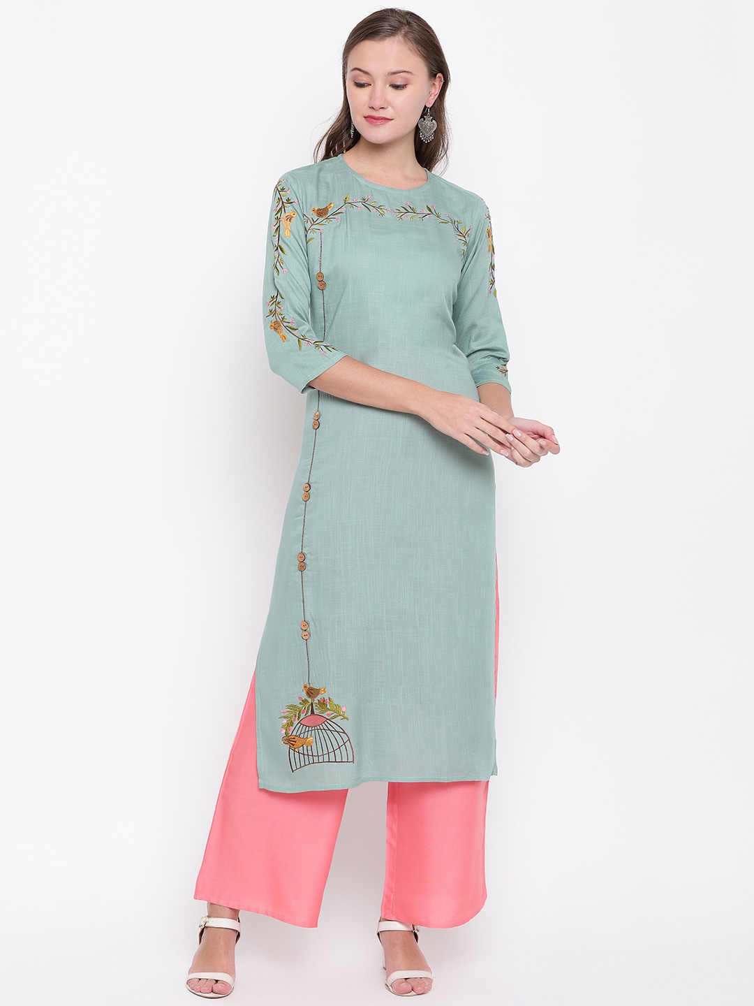 

Vbuyz Women Green Embroidered Straight Kurta