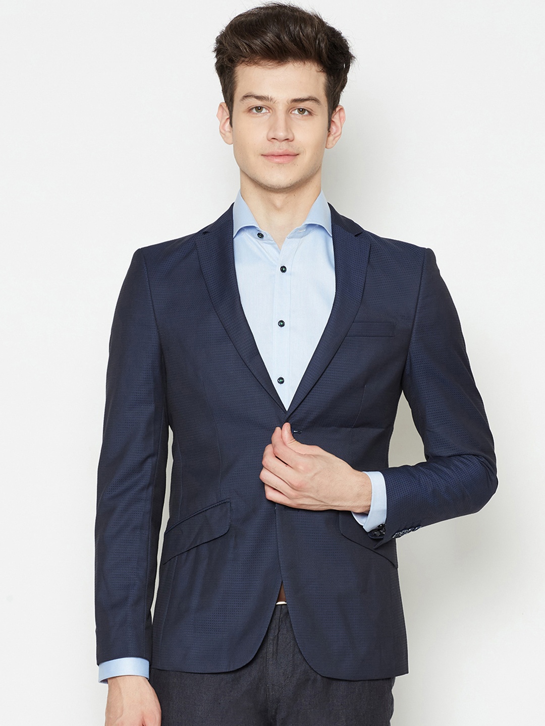 

Bruun & Stengade Men Navy Blue Solid Slim-Fit Single-Breasted Formal Blazer