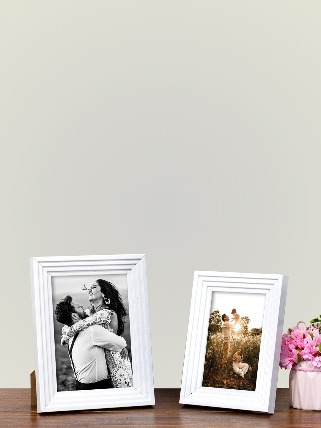 

Art Street Set Of 2 White Solid Table-Top Photo Frames