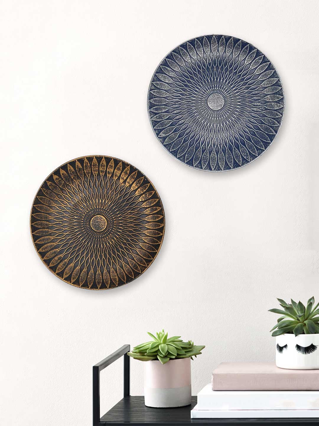 

Art Street Set of 2 MDF Decorative Wall Plates, Blue