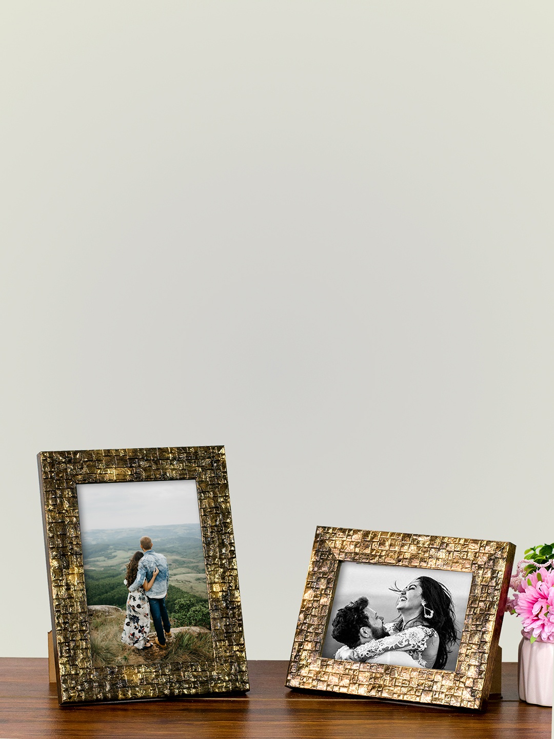 

Art Street Set of 2 Gold-Toned Photo Frames