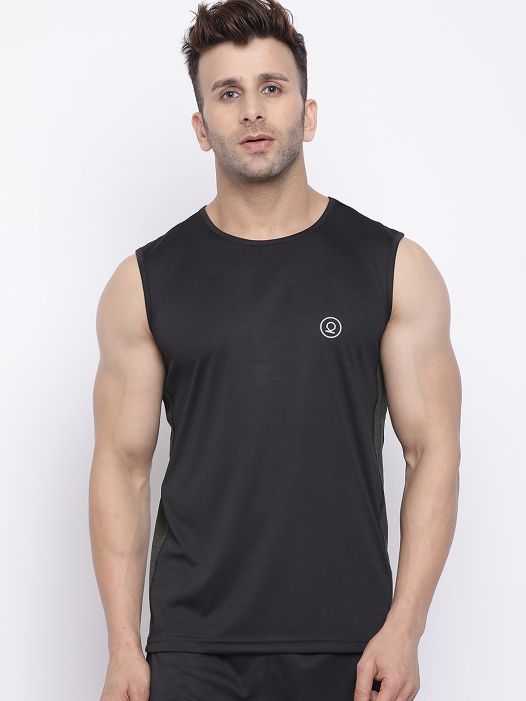 

Chkokko Men Black Printed Dri-FIT Round Neck Innerwear Vest