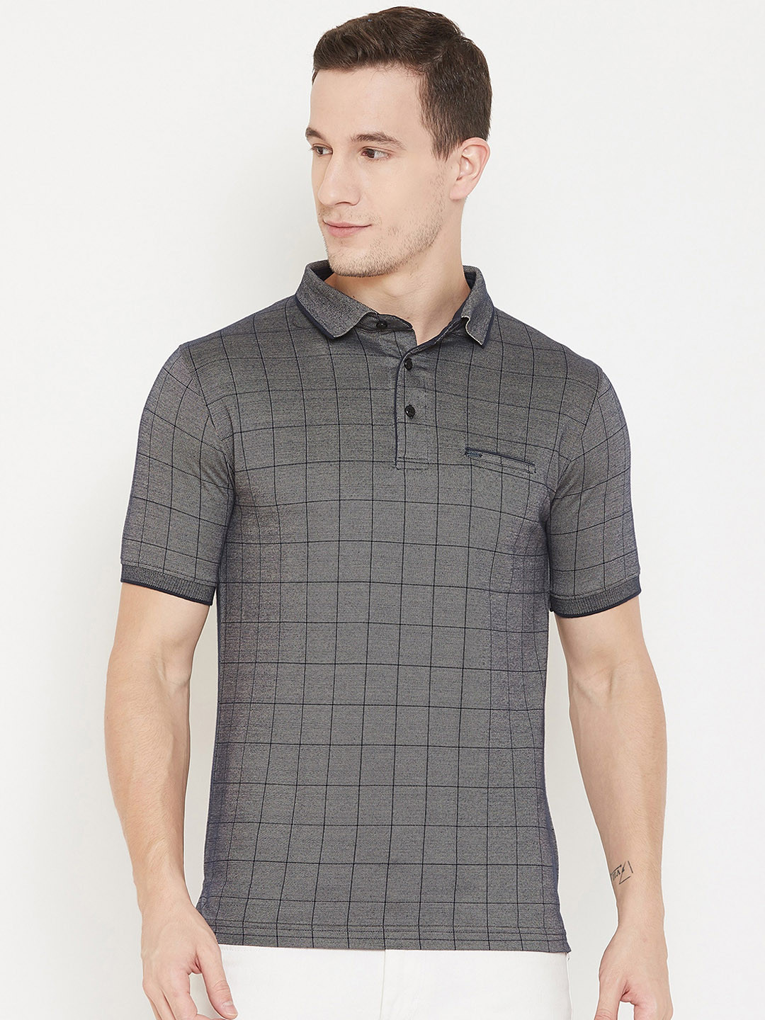 

Okane Men Grey & Black Checked Polo Collar T-shirt