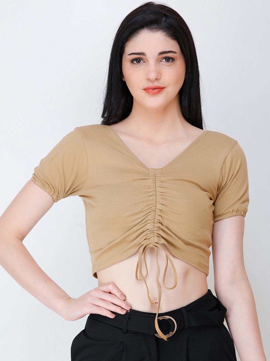 

SCORPIUS Women Beige Solid Knitted Crop Top