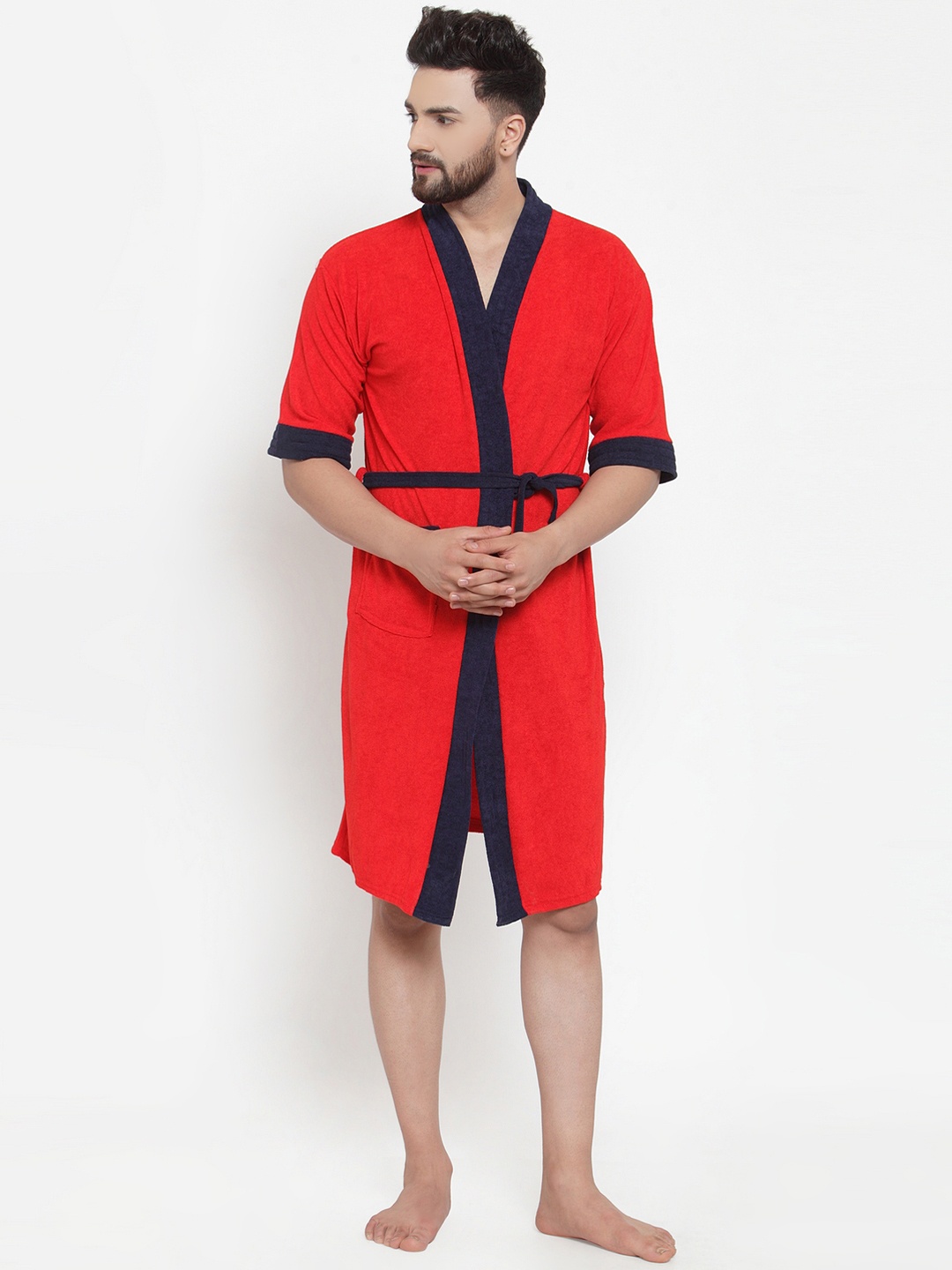 

ELEVANTO Men Red Solid Bathrobe