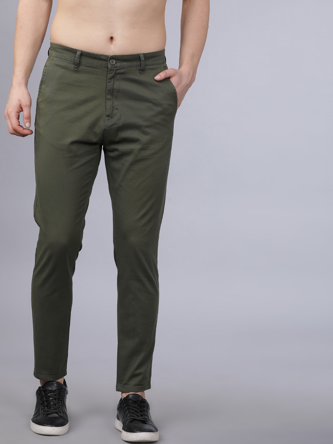 

Horsefly Men Olive Green Tapered Fit Solid Regular Trousers
