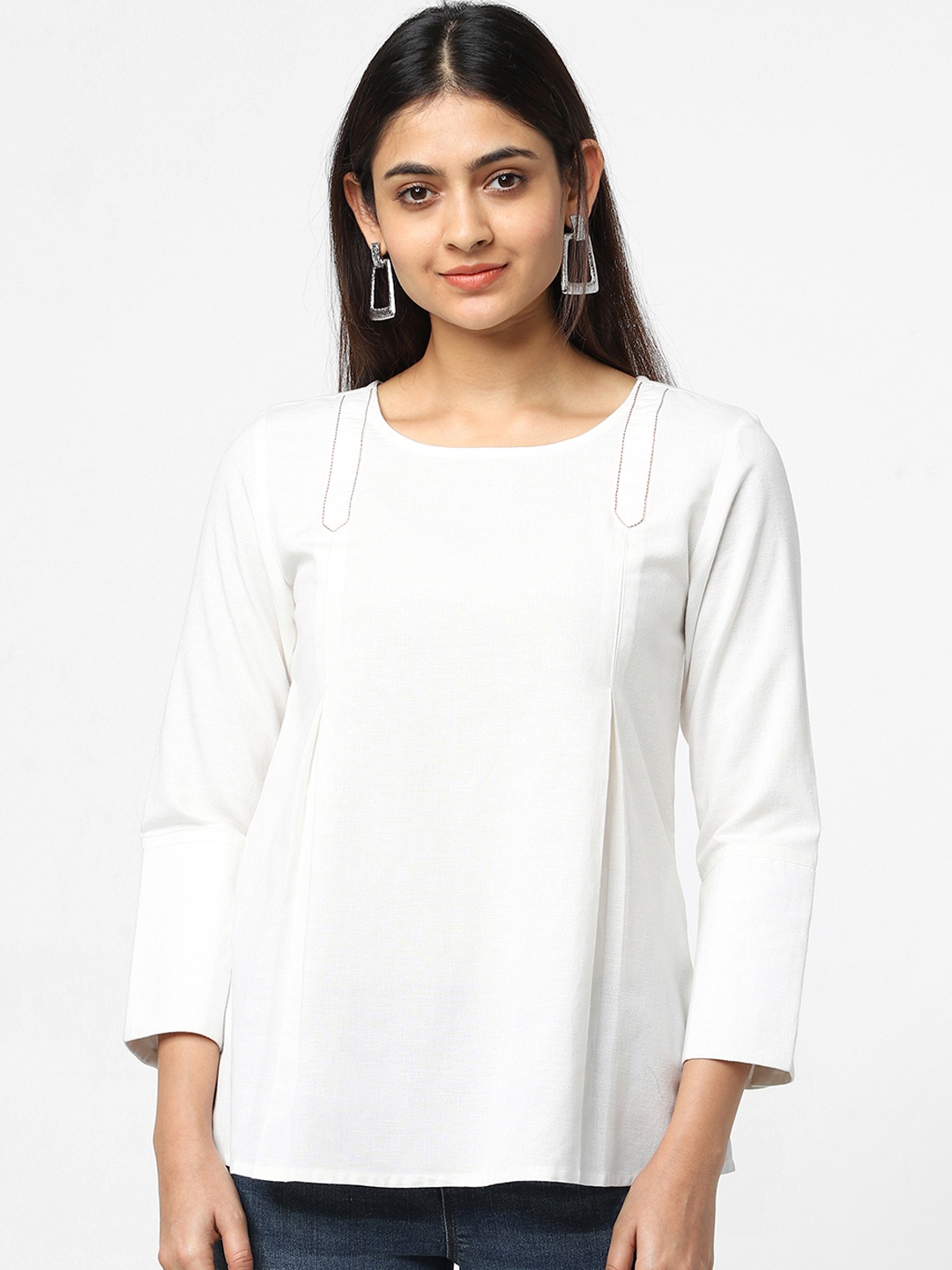 

Naari Women White Solid Top