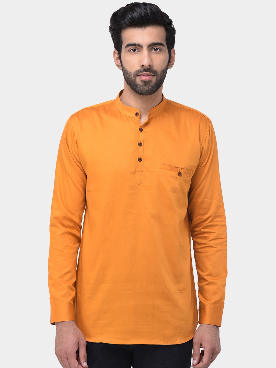 

SG LEMAN Men Orange Solid Straight Kurta