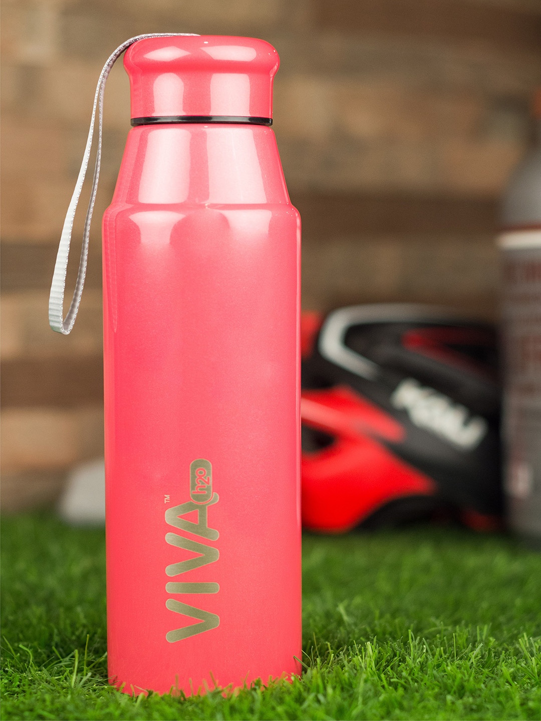 

VIVA h2o Red Solid Double Wall Stainless Steel Vaccum Insulated Water Bottle