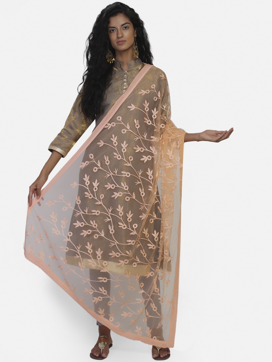 

amraoo Peach Embroidered Dupatta