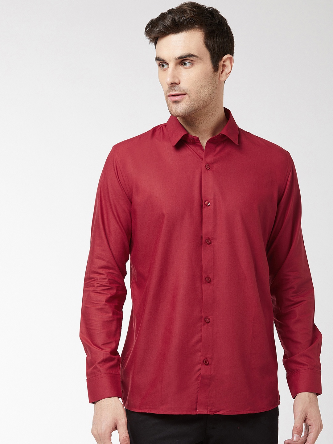 

SOJANYA Men Red Classic Regular Fit Solid Casual Shirt