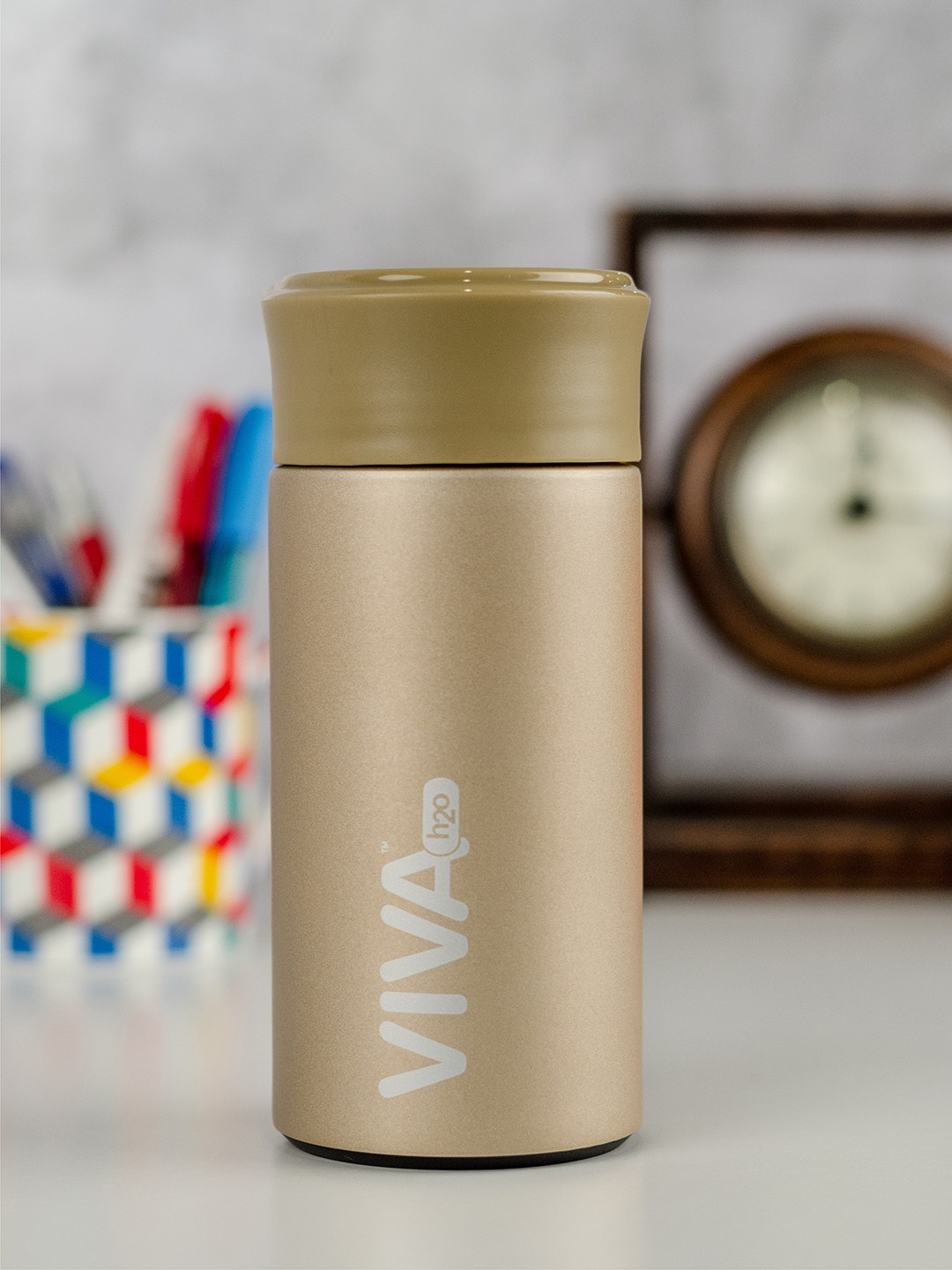 

VIVA h2o Gold-Toned Solid Double Wall Stainless Steel Vaccum Insulated Water Bottle