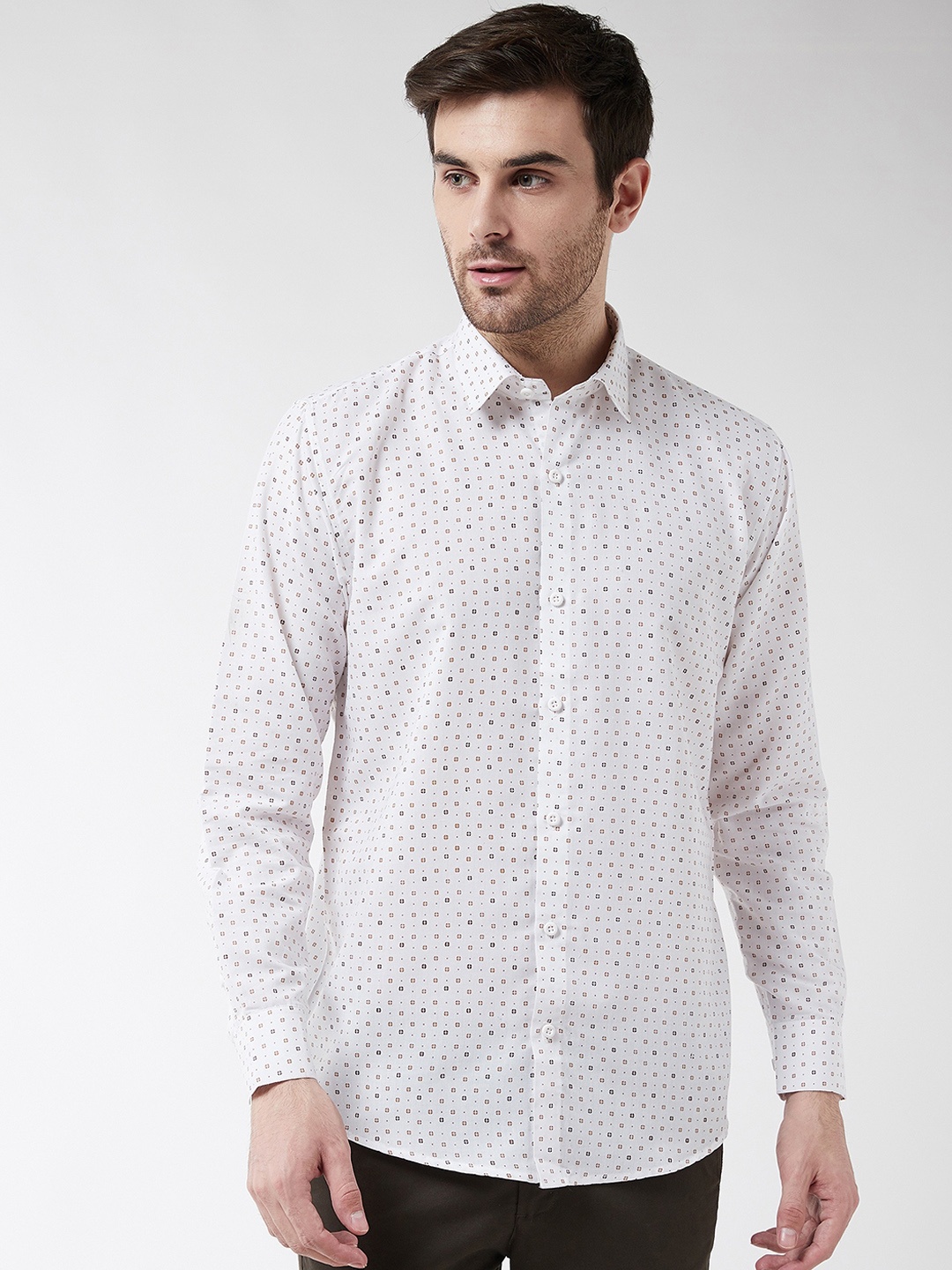 

SOJANYA Men Off-White Classic Regular Fit Printed Casual Shirt