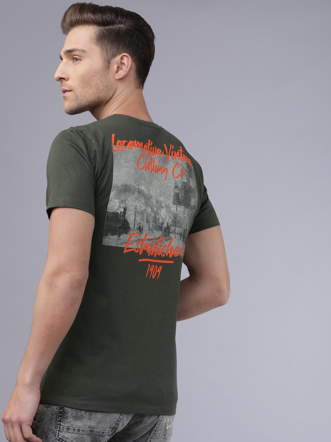 LOCOMOTIVE Men Olive Green Printed Round Neck T-shirt