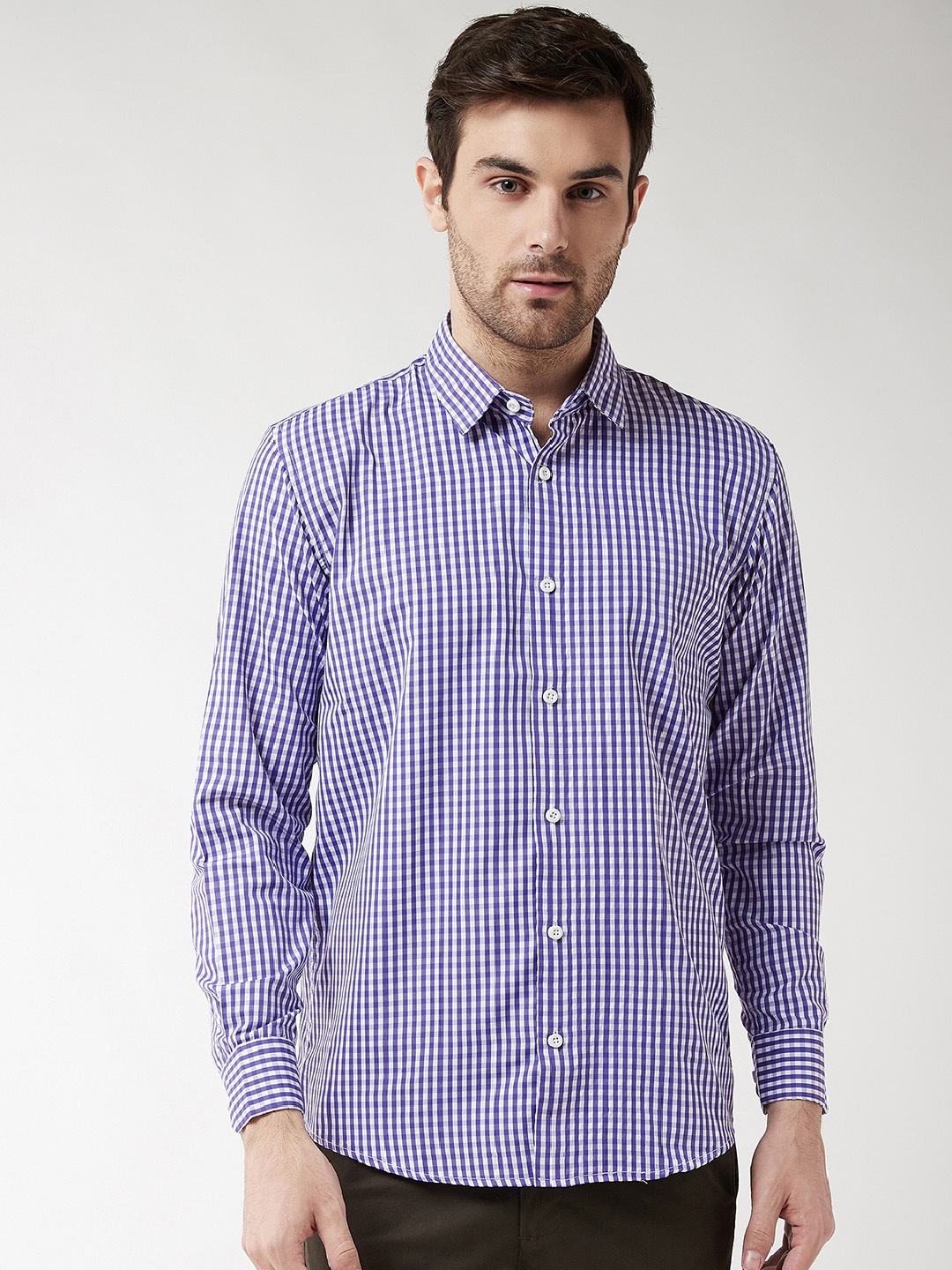 SOJANYA Men Blue & White Regular Fit Checked Casual Shirt