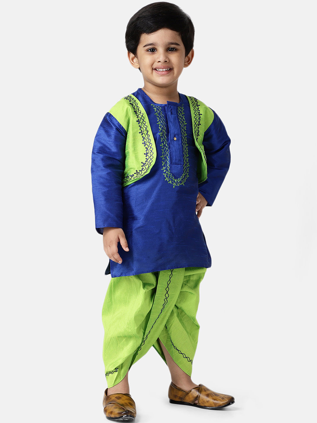 

BownBee Boys Blue & Green Embroidered Kurta with Dhoti Pants