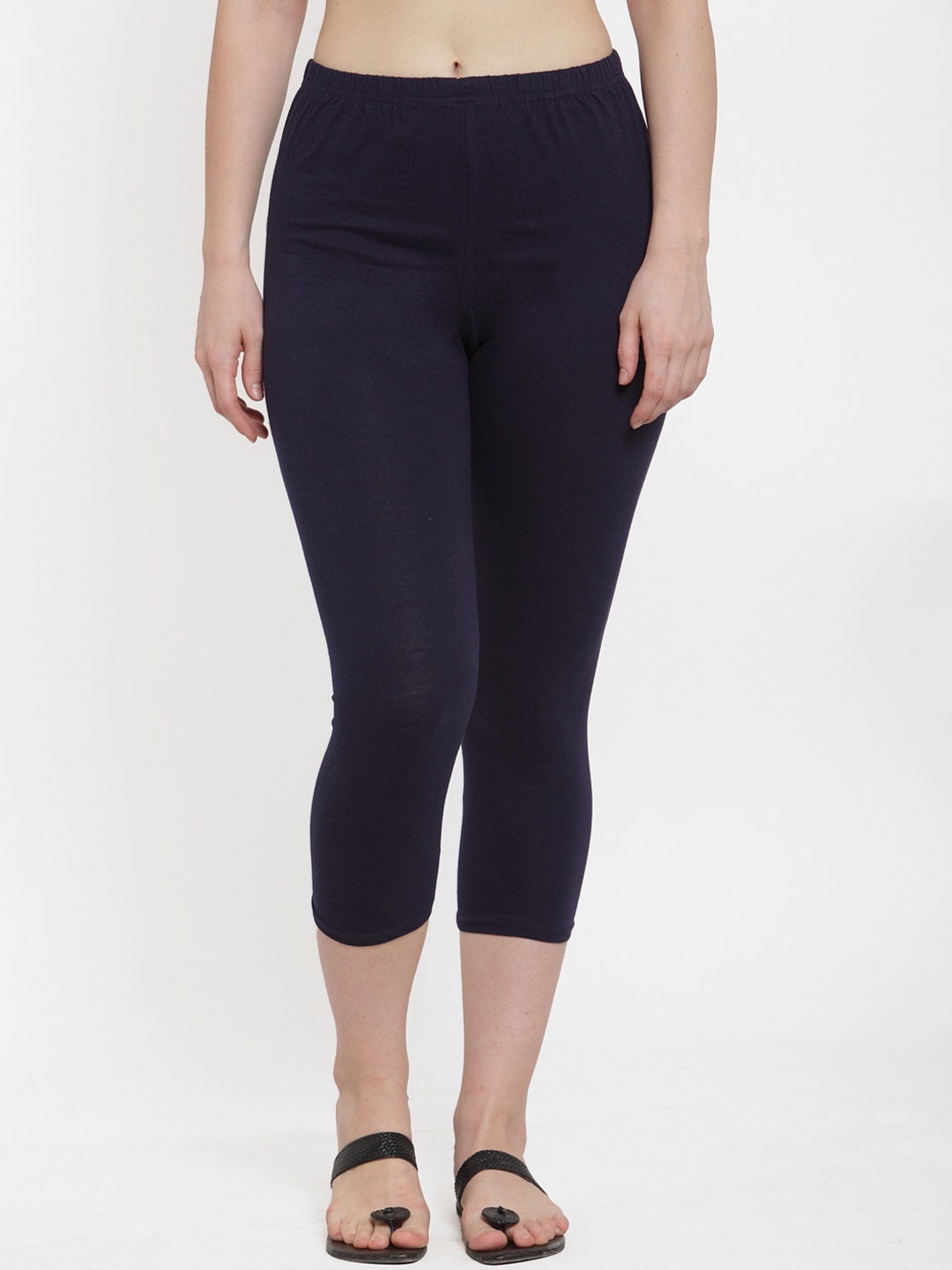 

GRACIT Women Navy Blue Solid Three-Fourth Leggings
