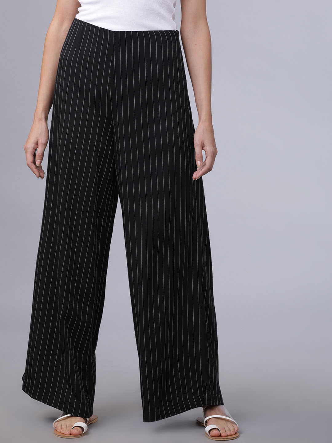 

Tokyo Talkies Women Black & White Striped Flared Palazzos